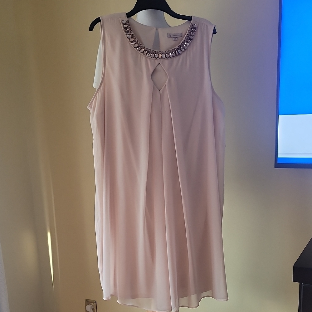 Dress Born Sleeveless Dress with Embellished Neckline And Cut Out Tan Size 20
